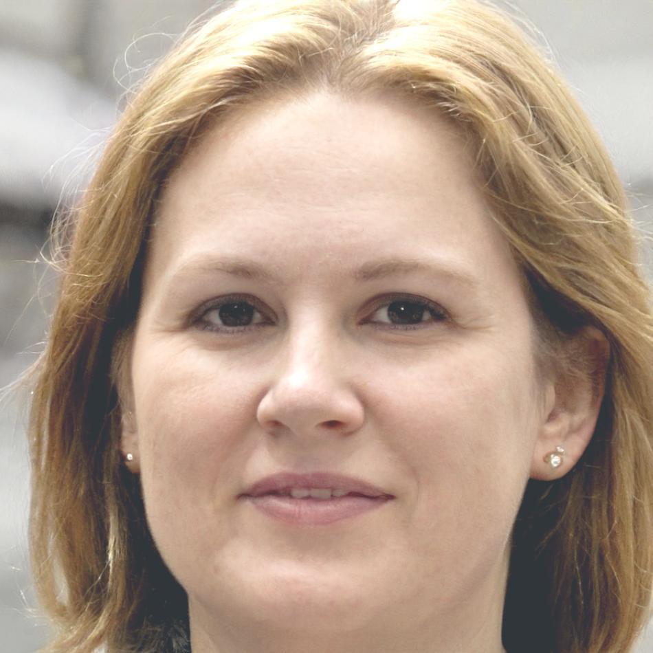 Retrato de Ylva Bergström, formadora en visualización de datos financieros